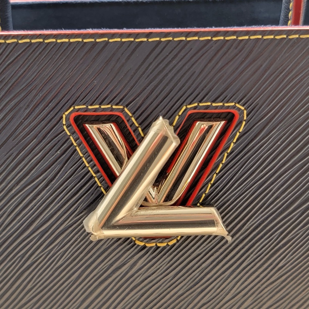Louis Vuitton Epi Twist Tote - Picture 6 of 6
